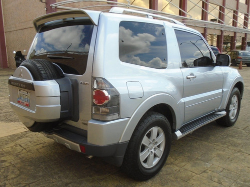 Imagen 6 de 15 de Mitsubishi Montero Limited - Automatica