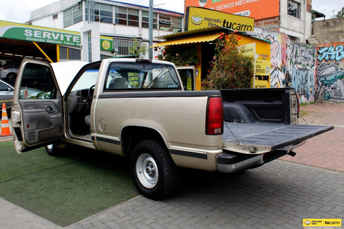 Imagen 14 de 25 de Chevrolet Silverado 5.7 At