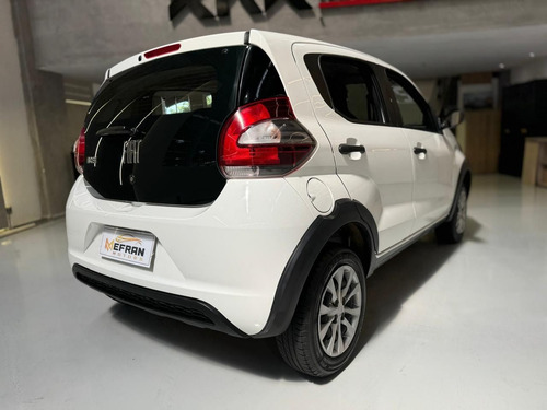 Fiat Mobi 1.0 8V EVO LIKE.