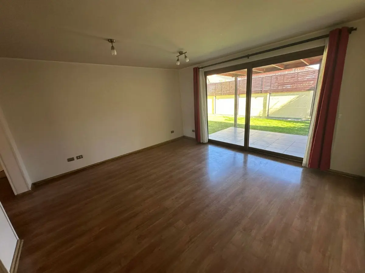 Imagen 3 de 24 de Casa 4d - 3b En Condominio, Quebrada De Macul C/las Perdices