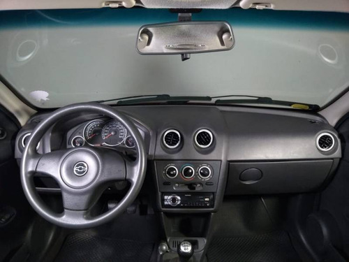 Chevrolet Prisma Joy 1.0 (flex)