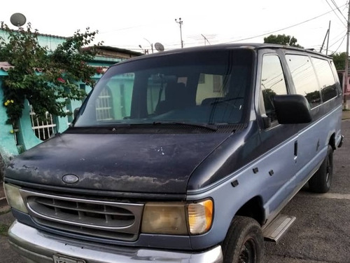 Imagen 1 de 7 de Ford Buceta Van