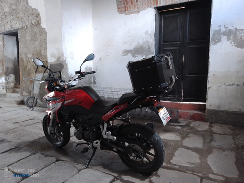 Benelli Trk 251