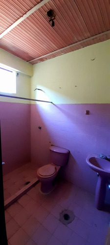 Imagen 6 de 11 de Casa Comercial En Alquiler, Ideal Para Consultorios, Taller De Costura, Oficinas.