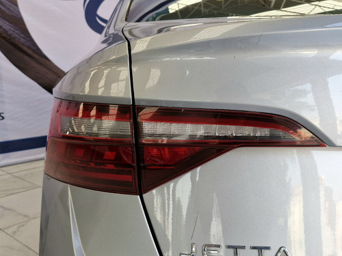 Volkswagen Jetta 2022