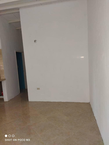 Imagen 6 de 12 de Se Vende Casa En Urb Juana La Avanzadora Maturin Ve02-693zi-dced