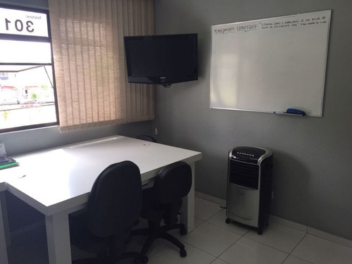 Imagem 5 de 6 de Kitnet/studio Em Curitiba - Pr - St0003_capr