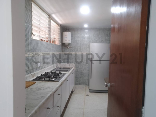 El Marques Apartamento Alquiler
