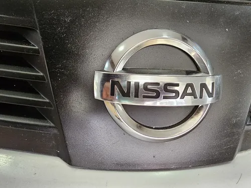 Nissan Tiida 1.8 Advance Sedan Mt