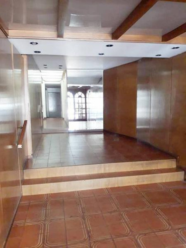 3 Ambientes Con Balcon Cerca Del Subte Linea A