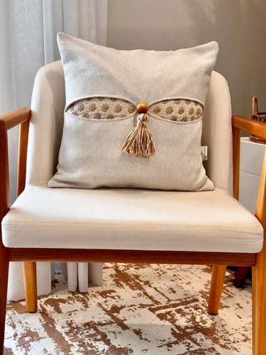 Kit 3 Capas De Almofada 50x50 Estilo Boho 100% Algodão Cor Off White Com Caramelo