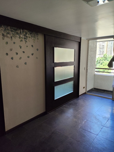 Arriendo Departamento 1 Dormitorio, Santa Victoria Con Lira