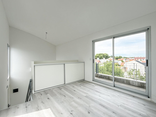 Dúplex 2 Amb Con Terraza Propia Y Cochera - A Estrenar En Olivos