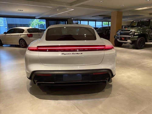 Imagem 7 de 13 de Porsche Taycan Turbo S Elétrico