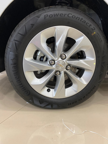 Imagem 7 de 10 de Chevrolet Onix Plus 1.0 Lt Turbo (flex)