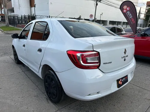 Renault Logan 1.6 Authentique / Life