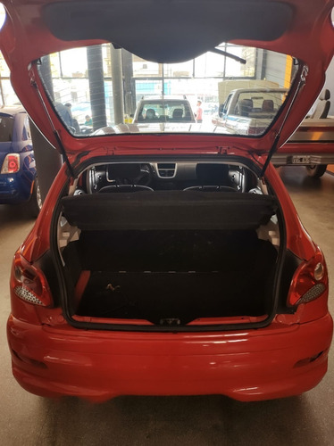 Imagen 7 de 9 de Peugeot 207 Compact Allure 1.4 Hdi - 2013