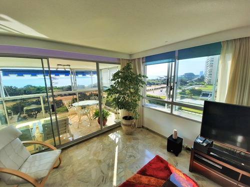 Vendo Apartamento Dos Dormitorios Playa Mansa Punta Este