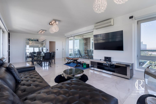 Venta Exclusivo Depto 4 Amb Piso 40 Vista Panorámica 3 Coch Torre Le Parc- Puerto Madero
