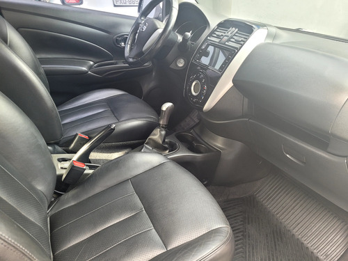 Nissan Versa Nissan Versa 1.6 16V SL FlexStart (Flex)