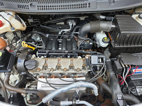 Volkswagen Saveiro 1.6 Cs Robust 8v Flex 2p Manual