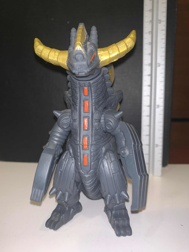Grand King Megalos Kaiju / Figura Ultraman Godzilla Bandai (Usado)