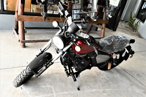 Imagen 3 de 5 de Benelli Leoncino 202