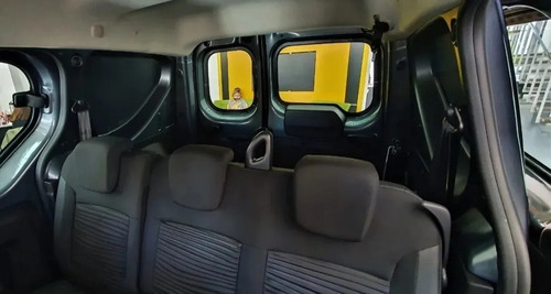 Imagen 23 de 25 de Renault Kangoo Confort 5a Diesel - Stock Disponible (juan)