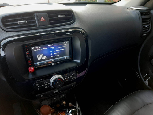 Imagem 9 de 15 de Kia Soul 1.6 Ex 16v Flex 4p Automático