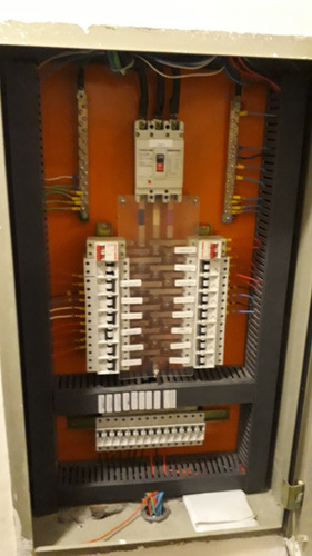 Imagem 1 de 4 de Serviços De Manutenções E Instalações E Elétricas.