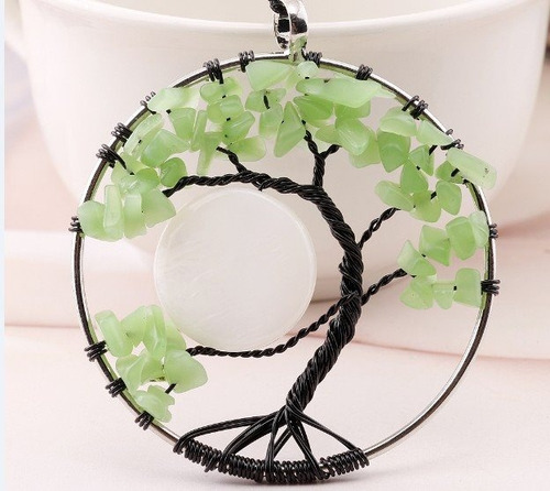 Collar Dije Árbol De La Vida Cuarzo Chakras Hecho A Mano Color Arcoíris
