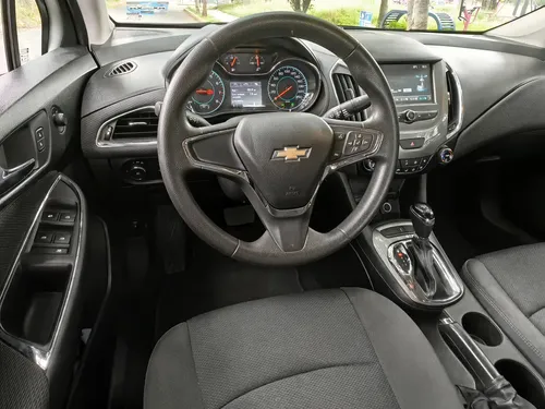 Chevrolet Cruze 1.4 Lt At