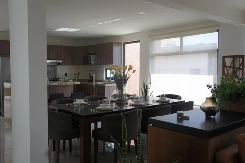 Casa De Un Piso En Venta, Casa Blanca, Metepec, Edo. De México