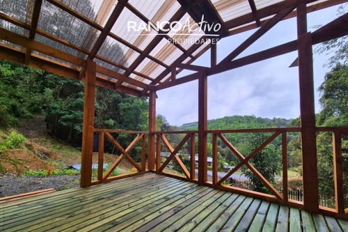 Casa En Parcela De 6600m2 En Valdivia