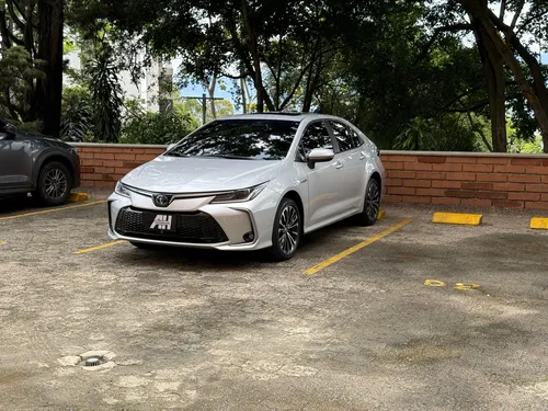 Toyota Corolla 1.8 Hev Seg