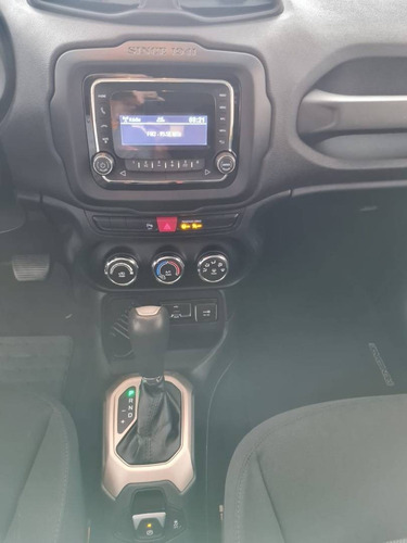 Imagem 6 de 9 de Jeep Renegade 1.8 16v Flex Sport 4p Automático