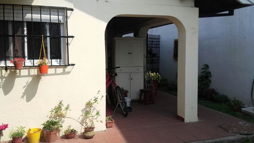 Imagen 4 de 14 de Vendemos Excepcional Casa En Quilmes Oeste