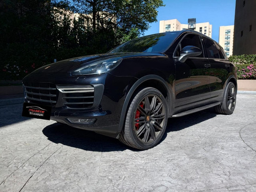 Porsche Cayenne 4.8 Turbo Tiptronic At