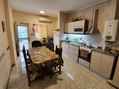 Imagen 4 de 9 de Casa - Zona Sur