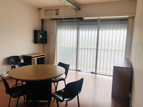 Imagen 15 de 30 de Local Comercial En Venta Con Salida A Dos Calles Sobre Panamericana