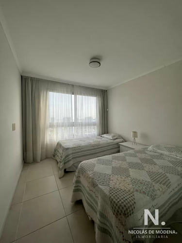 Apartamento De 2 Dormitorios En Roosevelt - Punta Del Este