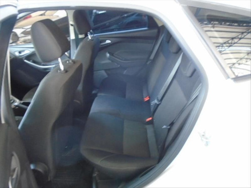 Ford Focus 1.6 Se 16v