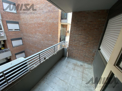 Imagen 6 de 12 de Departamento - Abasto