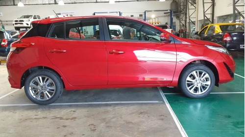 Imagen 5 de 15 de Toyota Yaris 1.5 107cvt Xls Pack 5 P -junio 2023-