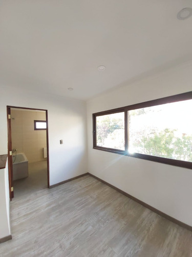 Imagen 13 de 25 de Exclusiva Casa En Arriendo Pintor Cosme San Martin, La Reina
