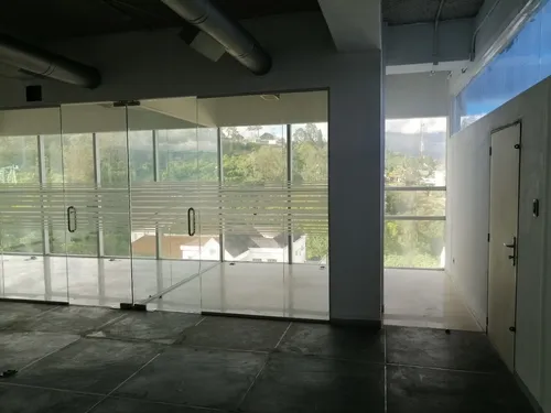 Alquilo Oficina En La Lagunita