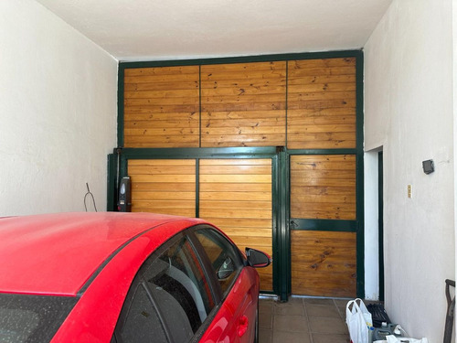 Enorme Casa De 4 Dor. Y Pileta En San Salvador
