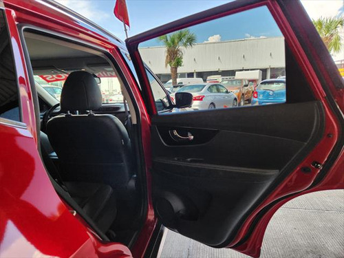 Nissan X-Trail 2.5 Exclusive 3 Row Cvt