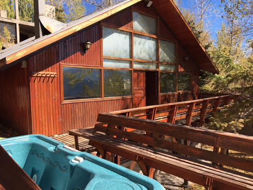 Casa En Venta De 4 Dorm. En Lo Barnechea