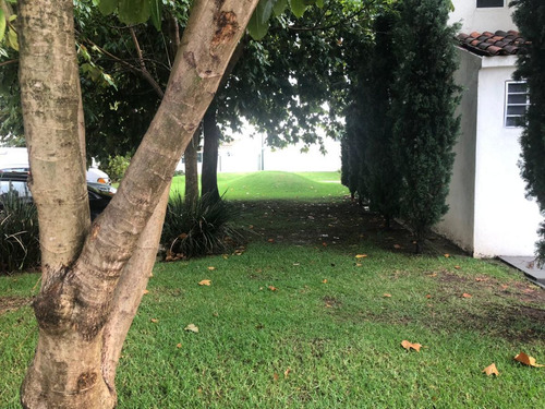 Terreno En Venta En Tesistan Zapopan Jal.